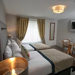 Longcourt House Hotel 4*