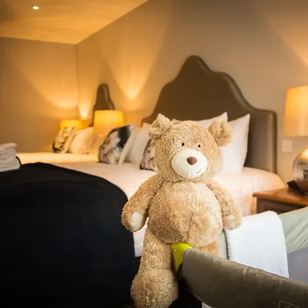 Longcourt House Hotel