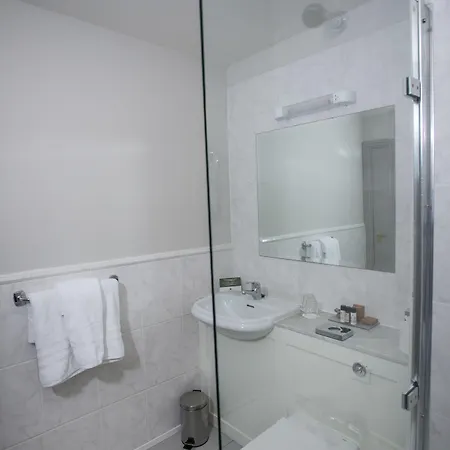 Longcourt House 4* Newcastle West