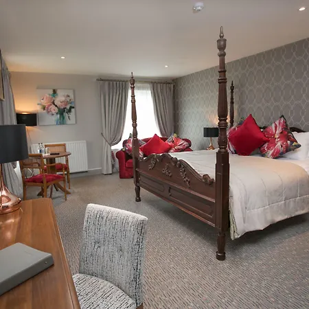 Hotel Longcourt House