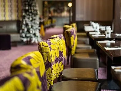 Hotel Longcourt House