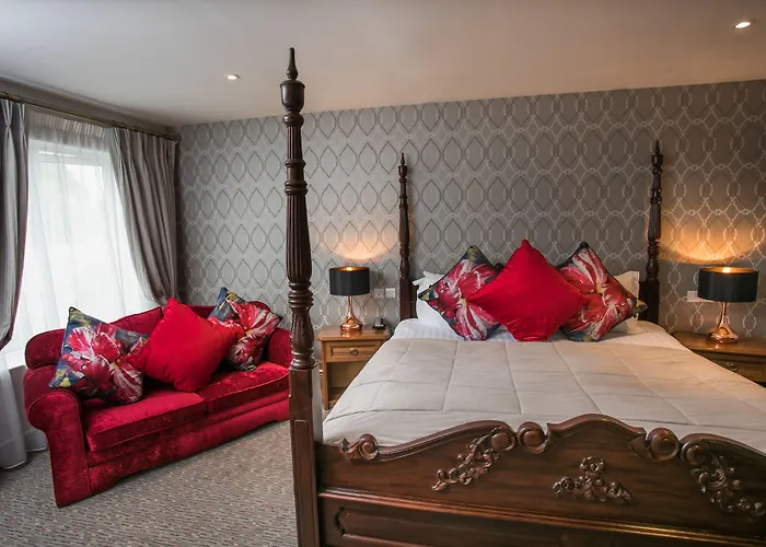 Longcourt House 4*
